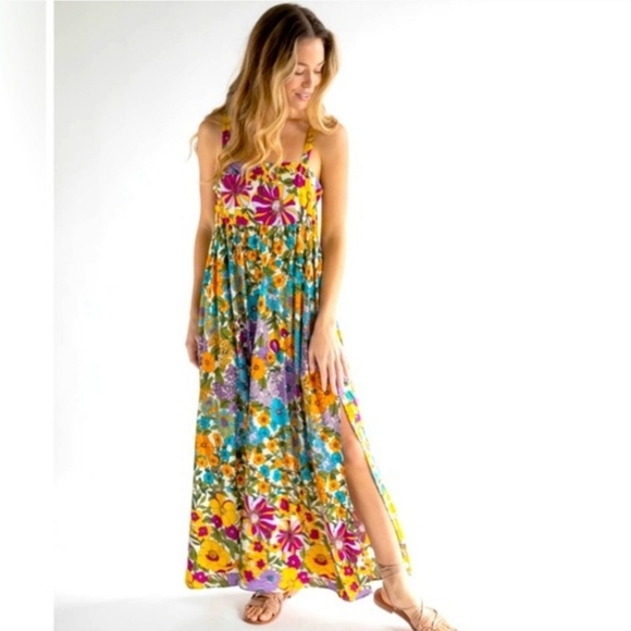 NATURAL LIFE Dresses & Skirts - Natural Life Patti Side Slit Maxi Dress In Ivory Blue Floral